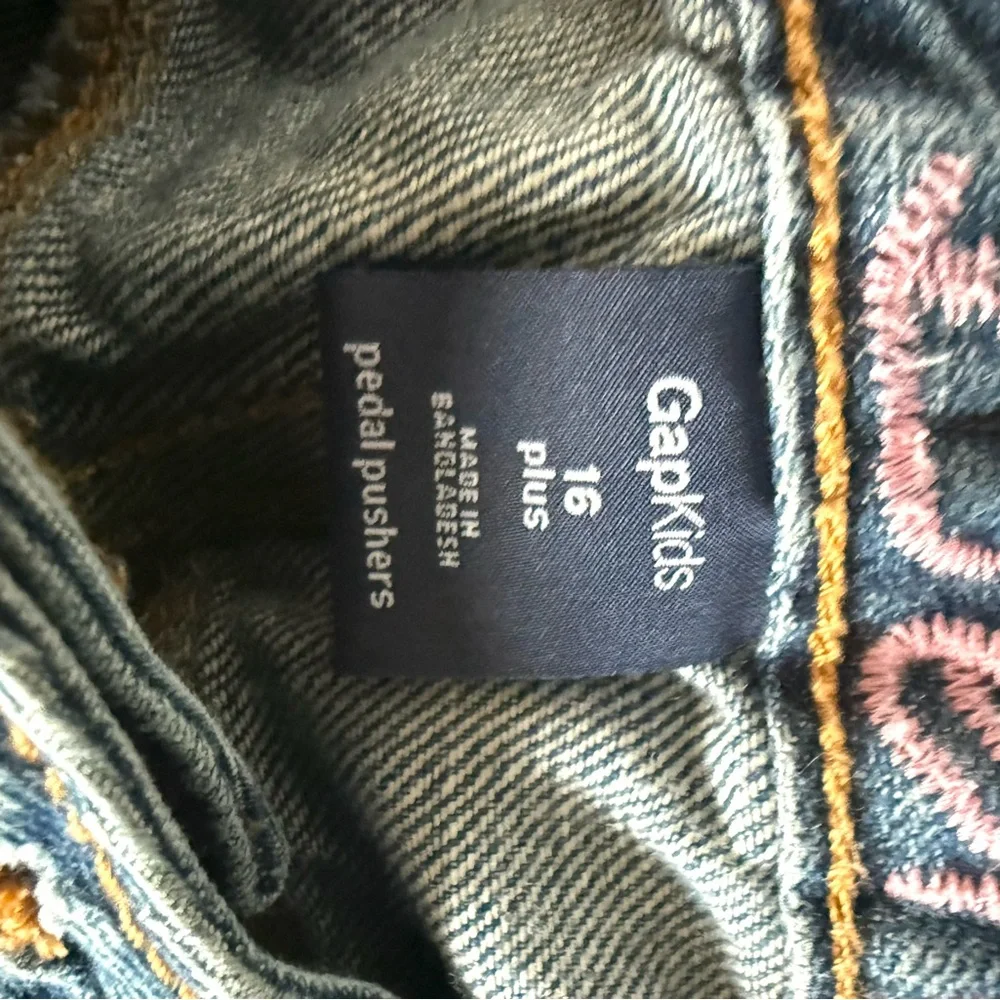 Gap Big Girls Bermuda Denim Capri Jeans Pants Shorts Size 16 Plus pedal pushers
